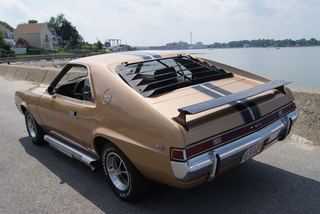 Illustration for article titled Bronze ‘69 AMX Goes for Sixteen Grand of Your Gold